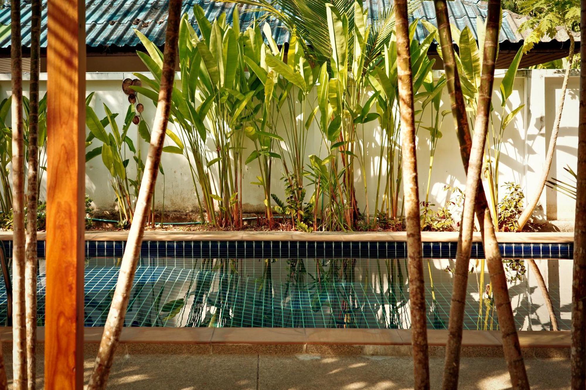Beachfront Pool Villa หาดกมลา ภายนอก รูปภาพ