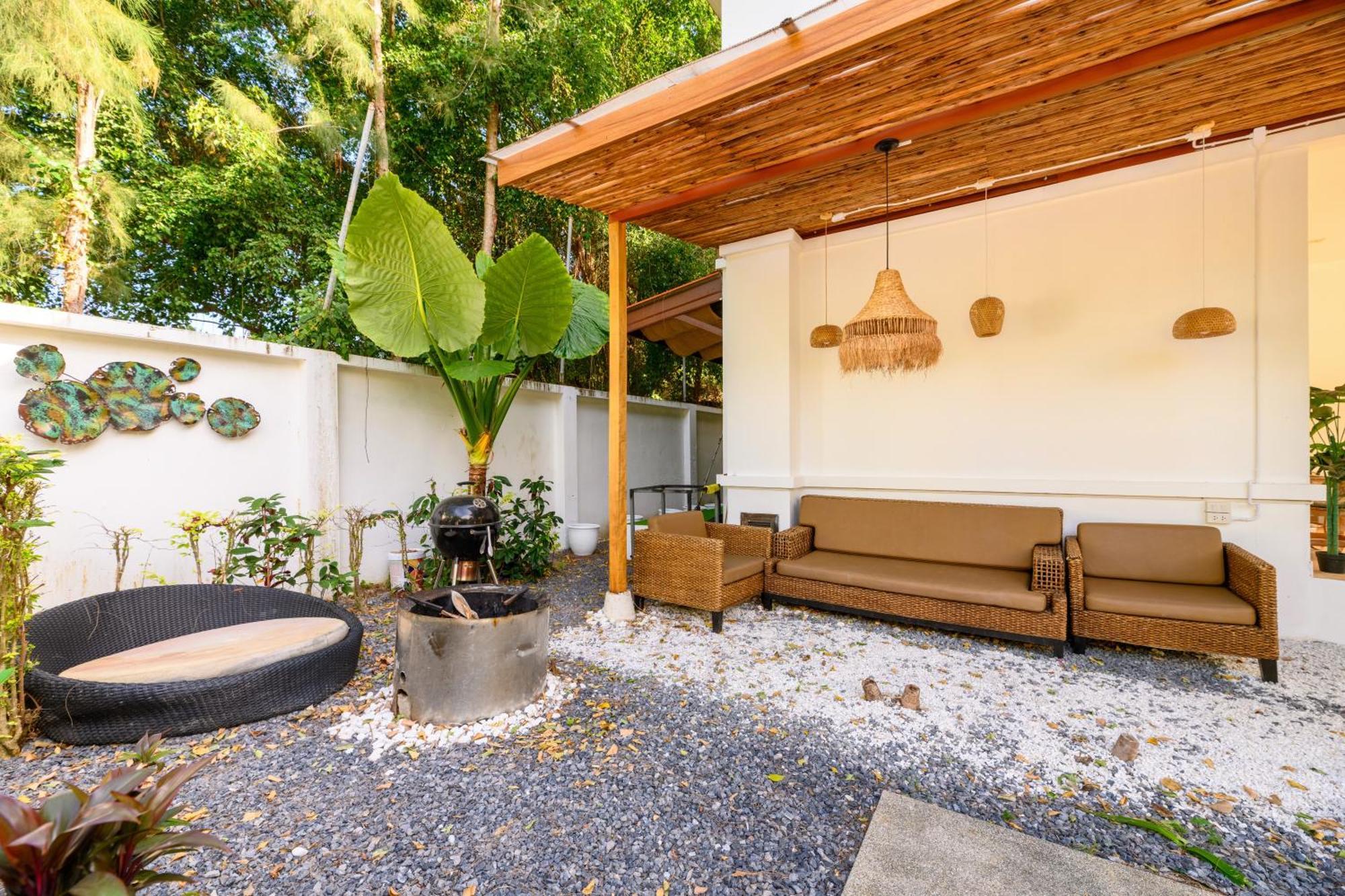 Beachfront Pool Villa หาดกมลา ภายนอก รูปภาพ