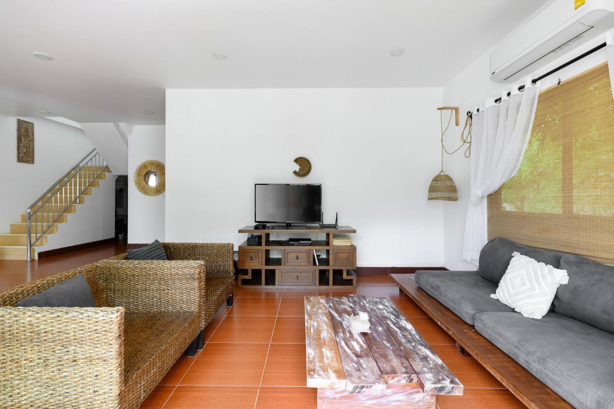 Beachfront Pool Villa หาดกมลา ภายนอก รูปภาพ