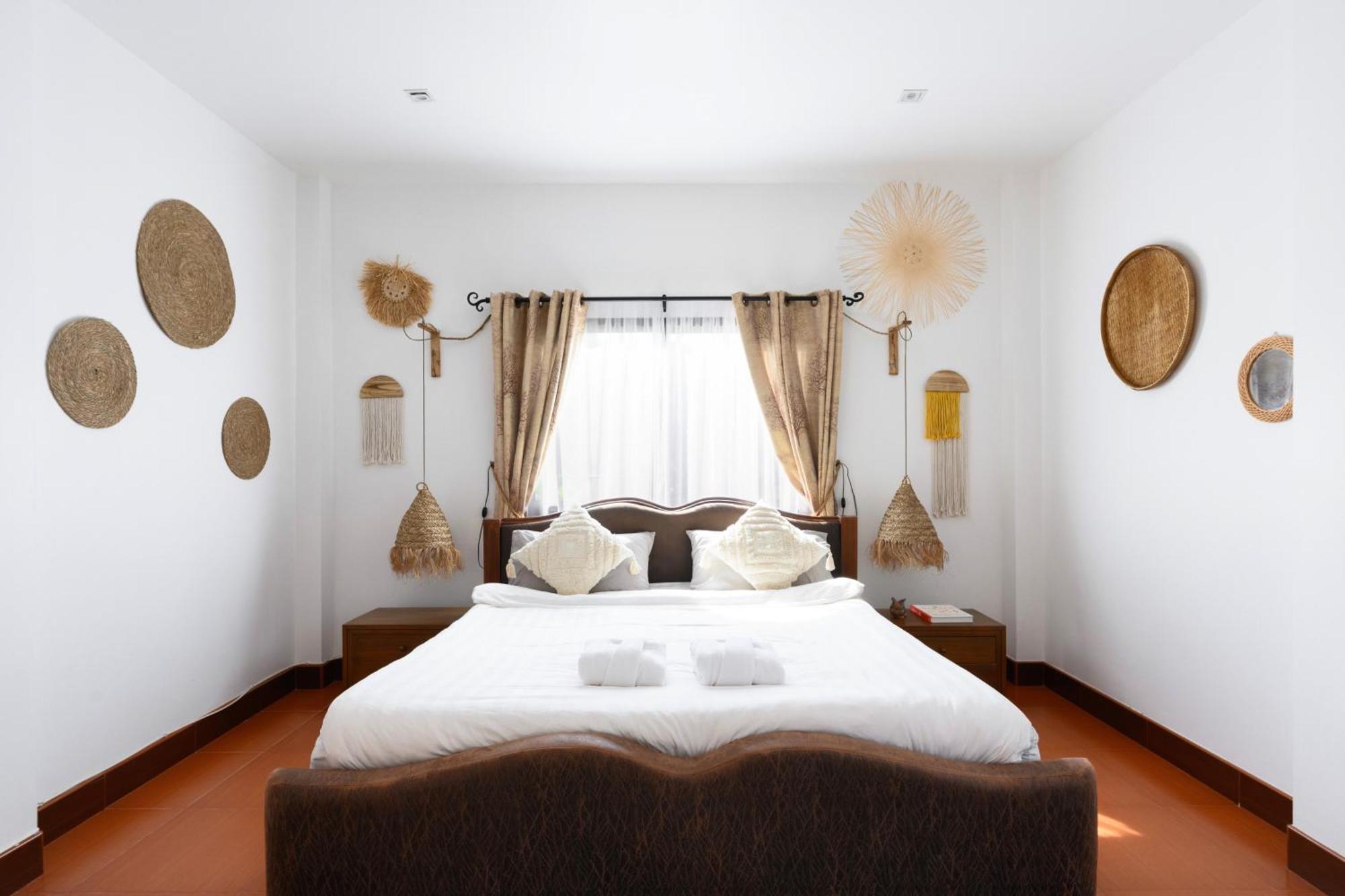 Beachfront Pool Villa หาดกมลา ภายนอก รูปภาพ