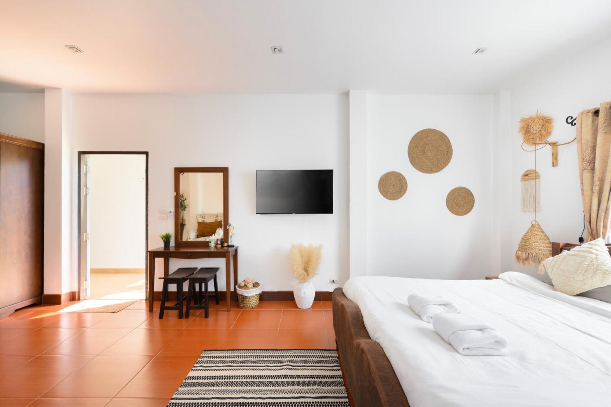 Beachfront Pool Villa หาดกมลา ภายนอก รูปภาพ