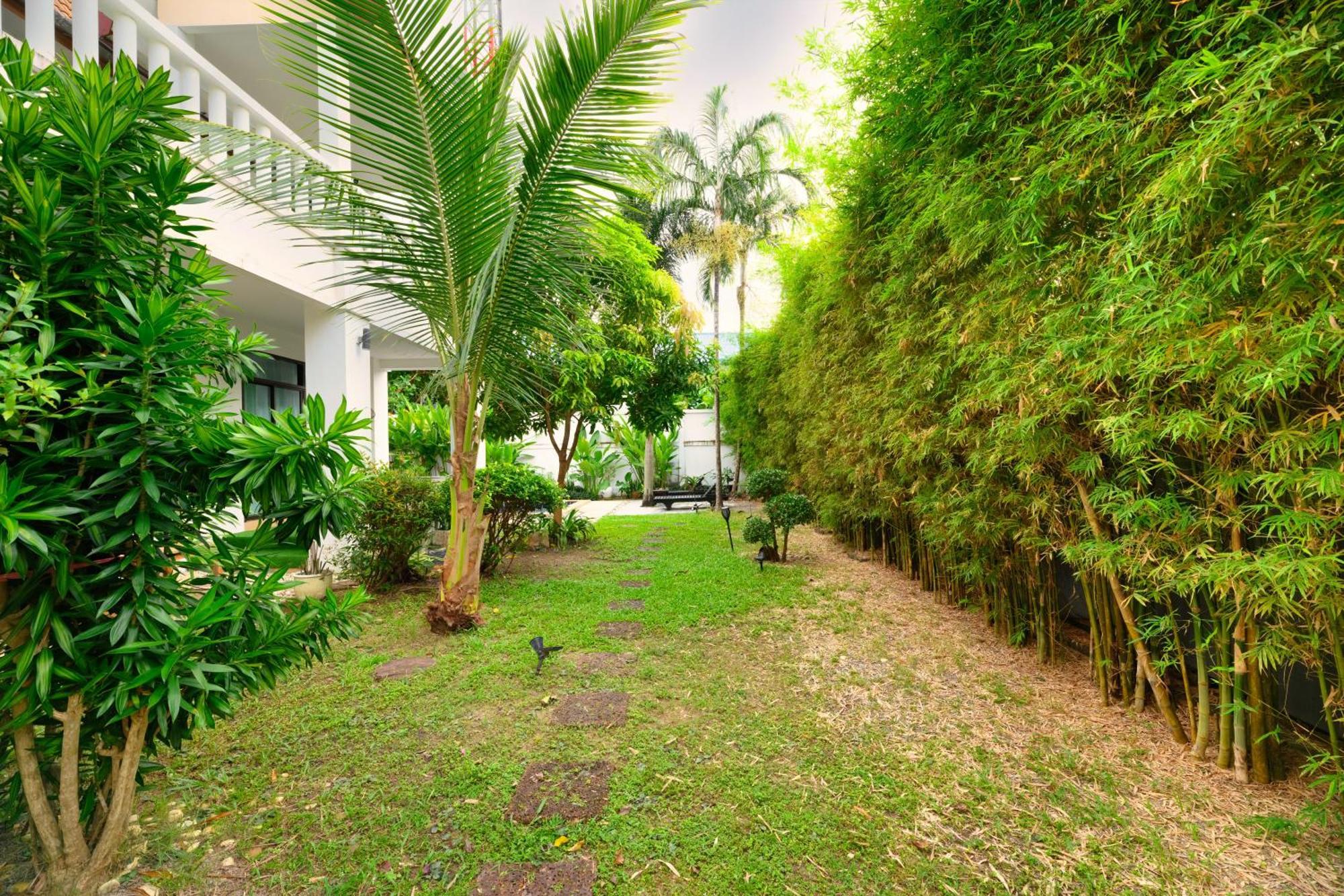 Beachfront Pool Villa หาดกมลา ภายนอก รูปภาพ