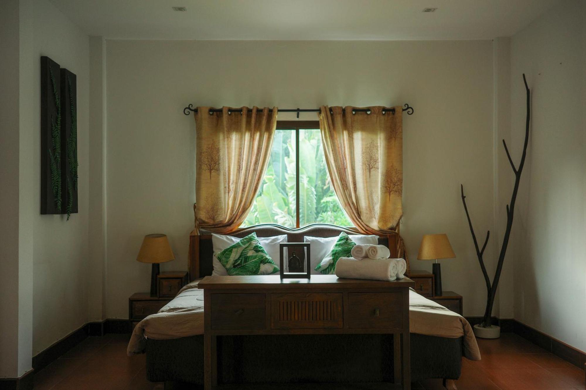 Beachfront Pool Villa หาดกมลา ภายนอก รูปภาพ
