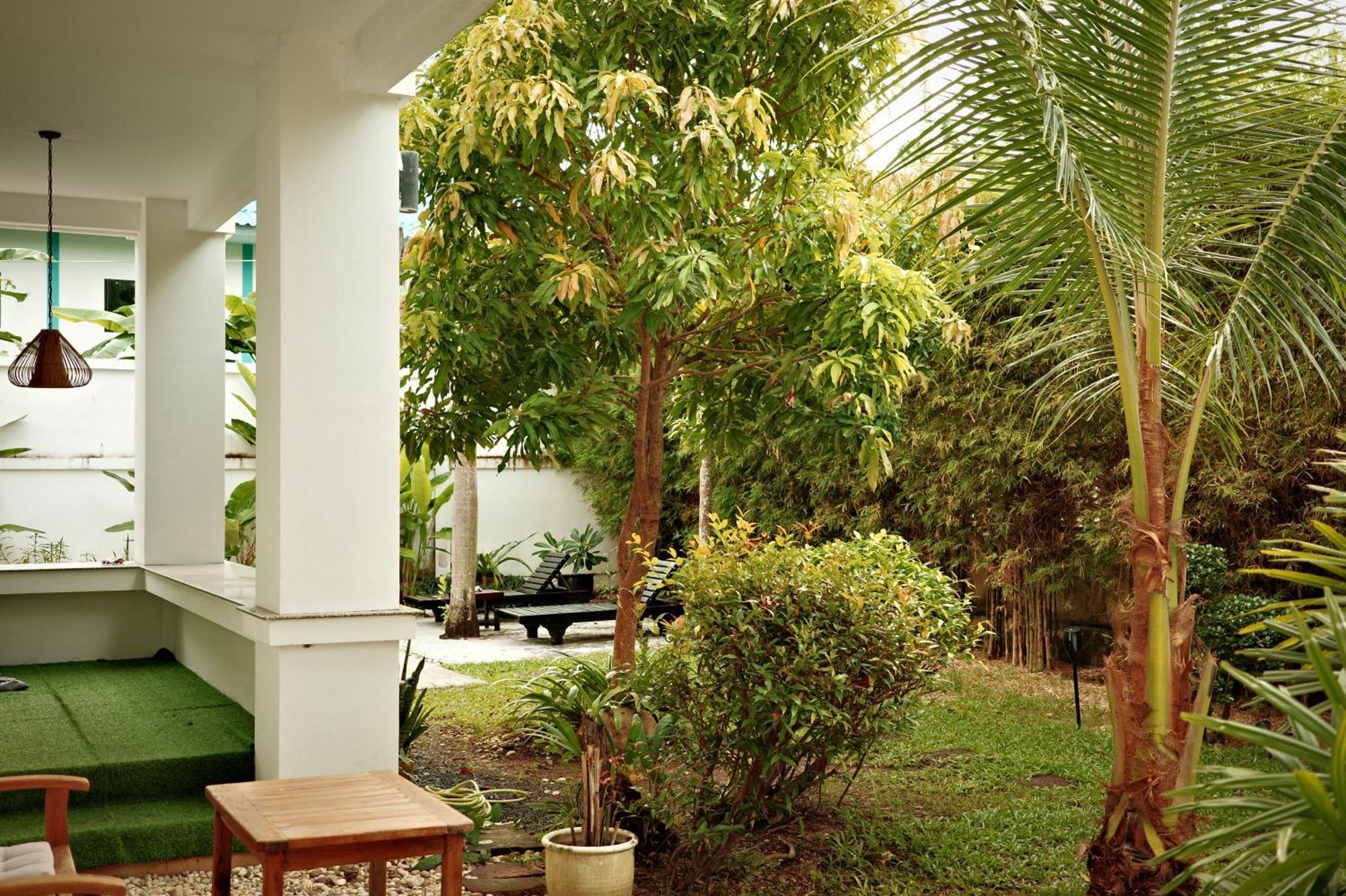 Beachfront Pool Villa หาดกมลา ภายนอก รูปภาพ