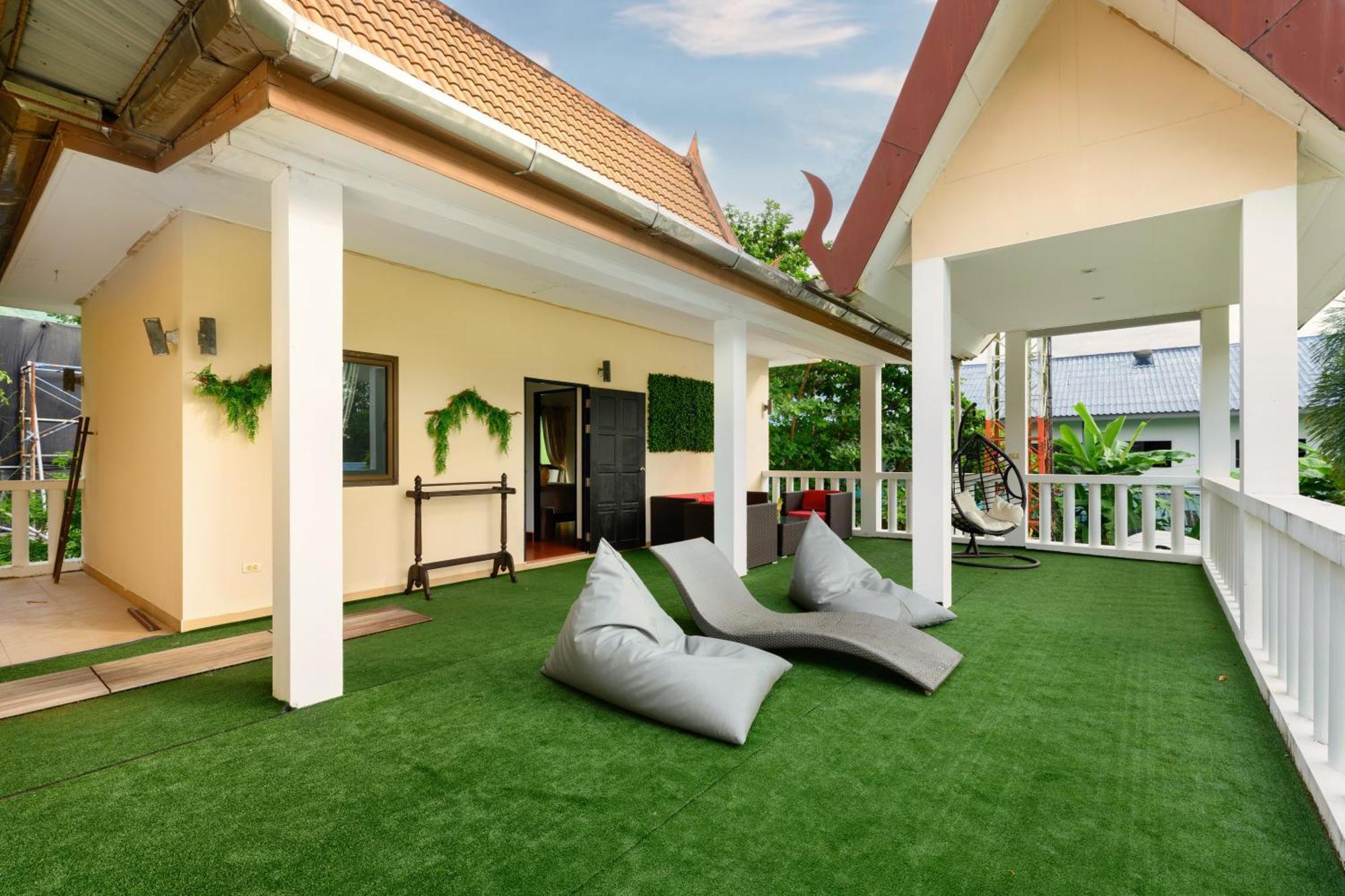 Beachfront Pool Villa หาดกมลา ภายนอก รูปภาพ