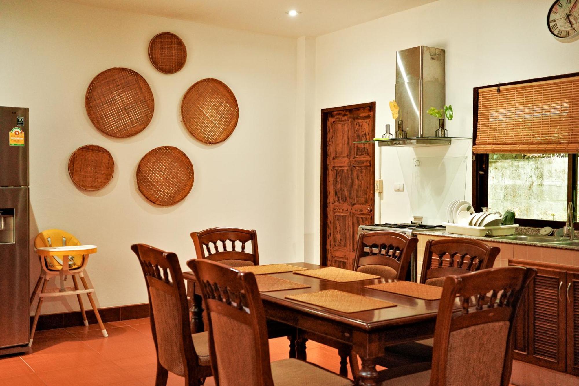 Beachfront Pool Villa หาดกมลา ภายนอก รูปภาพ