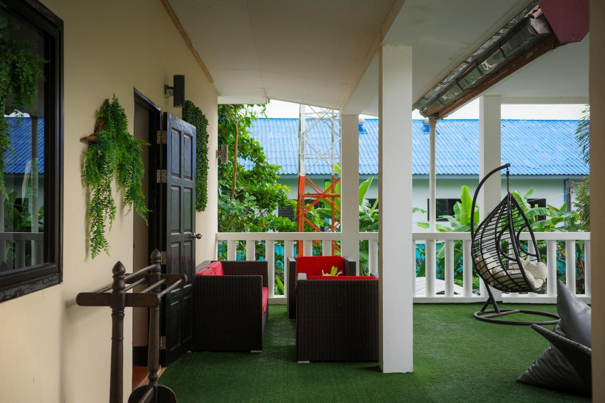 Beachfront Pool Villa หาดกมลา ภายนอก รูปภาพ