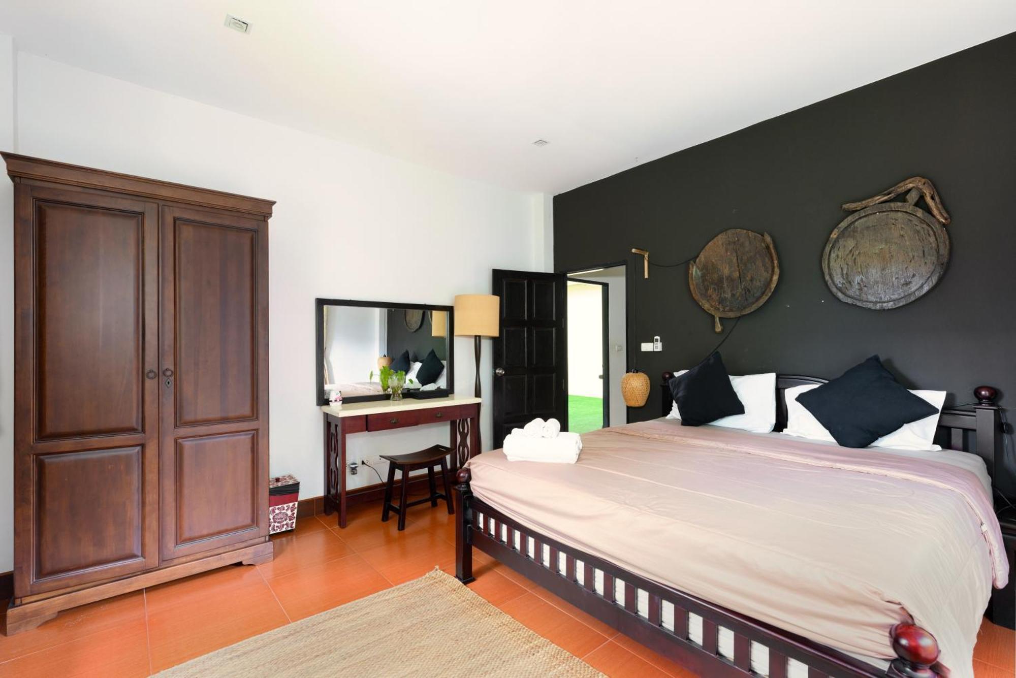 Beachfront Pool Villa หาดกมลา ภายนอก รูปภาพ