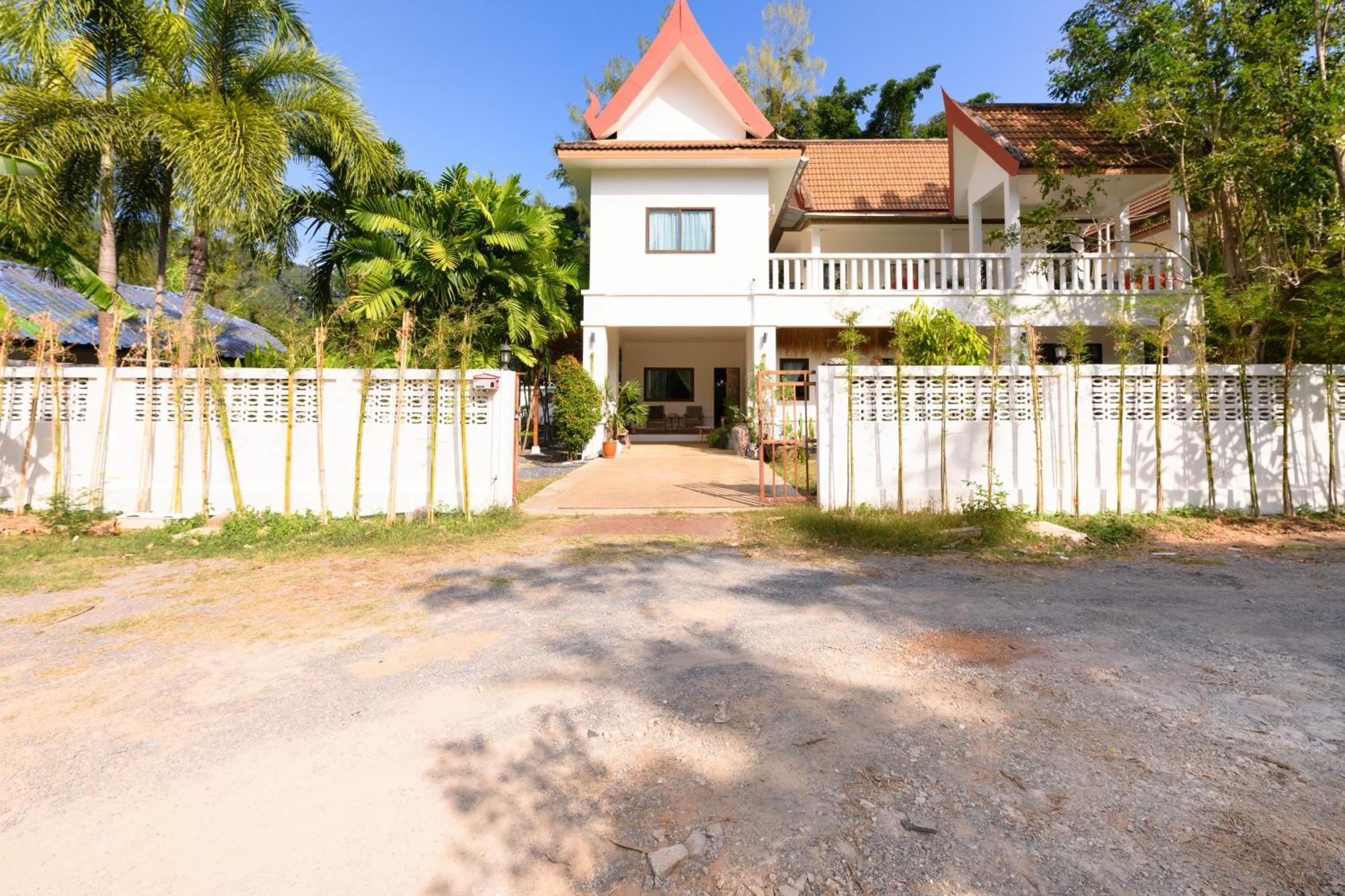 Beachfront Pool Villa หาดกมลา ภายนอก รูปภาพ